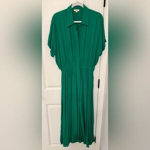 Easel Emerald Green button down Maxi dress with cinched Waist